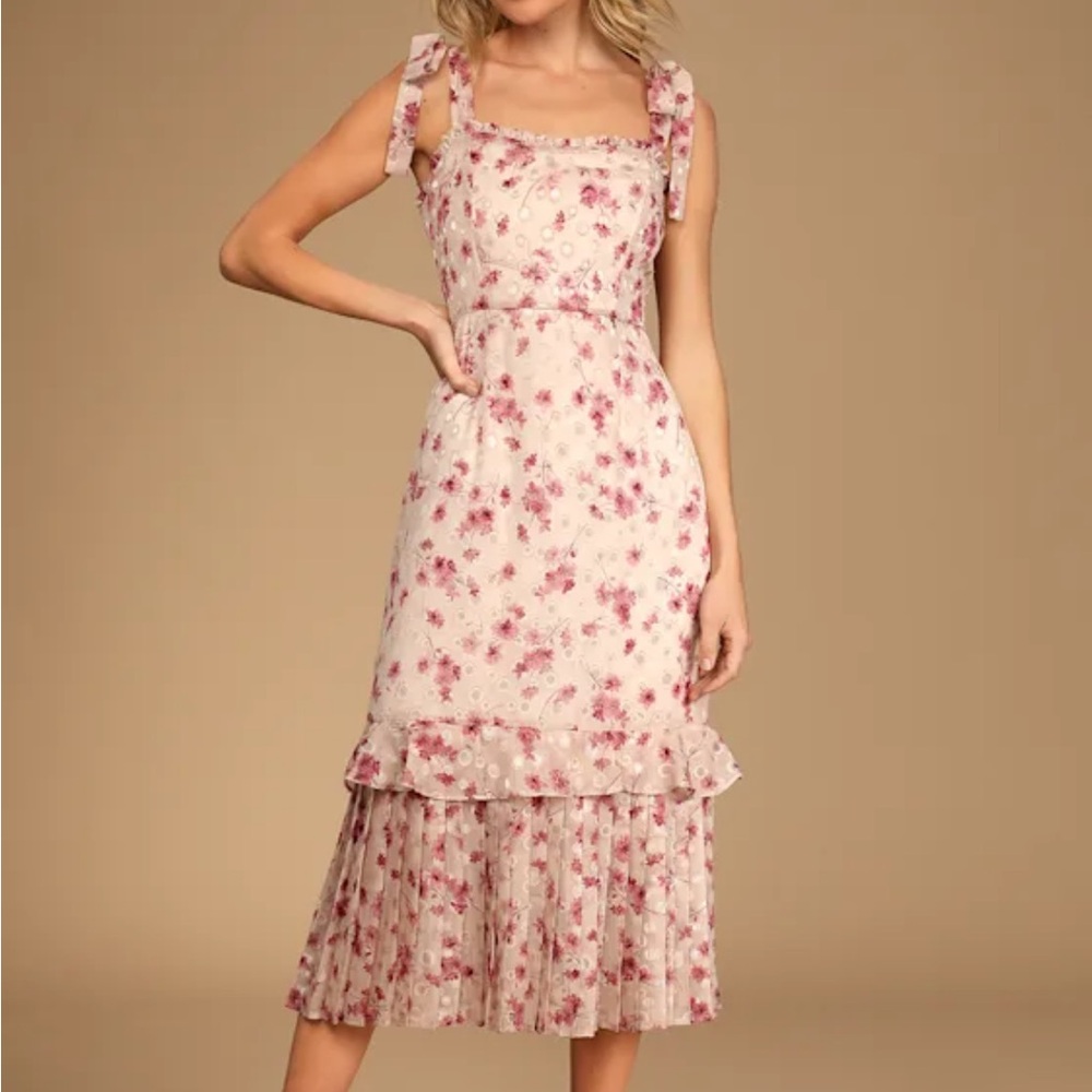 Lulu's Pink Floral Midi Dress